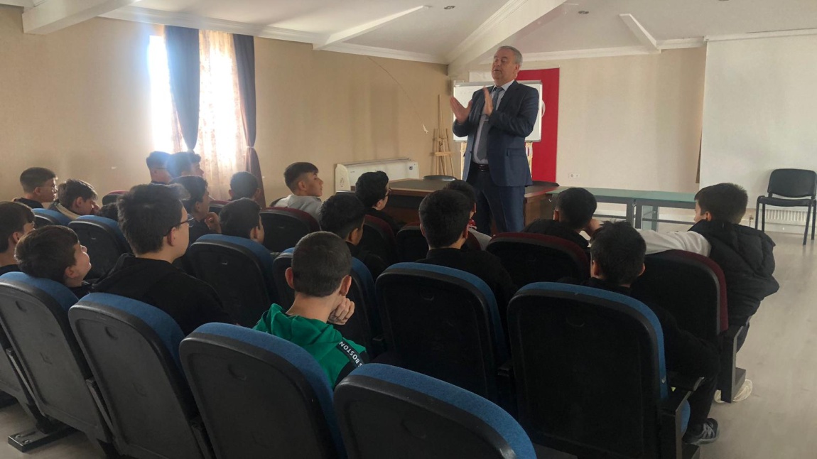 Şehit Meriç Alemdar Ortaokulu'na Ziyaret: Okulumuzun Olanakları Tanıtıldı